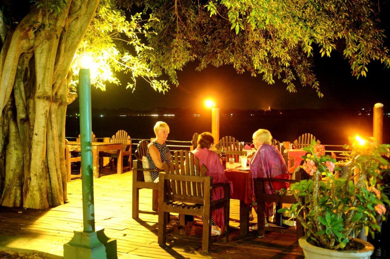 Lake Wind Hotel Tissamaharama Eksteriør billede
